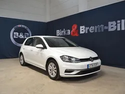 Vit Begagnad 2020 VW Golf VII Halvkombi | 169 000 kr (Marknadspris)