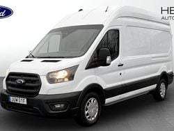 Frozen white Begagnad 2023 Ford Transit Trend Van | 369 900 kr (Marknadspris)