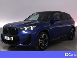 Blå Begagnad 2023 BMW iX1 M Sport SUV | 493 900 kr (Marknadspris)