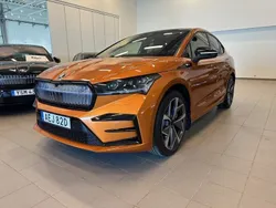 Orange (phoenix orange metallic) Begagnad 2024 Skoda Enyaq iV RS SUV | 549 900 kr