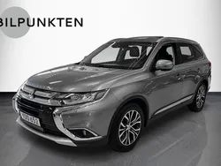 Gråmetallic Begagnad 2017 Mitsubishi Outlander SUV | 179 900 kr