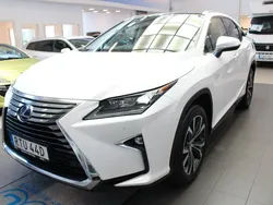 Vit Begagnad 2018 Lexus RX450h Executive Line SUV | 389 900 kr (Marknadspris)