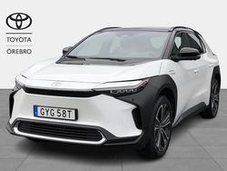 Vit Begagnad 2022 Toyota bZ4X Executive SUV | 379 900 kr (Bra pris)