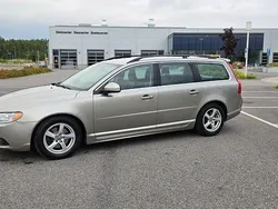 Brun Begagnad 2012 Volvo V70 Momentum Kombi | 58 000 kr (Marknadspris)