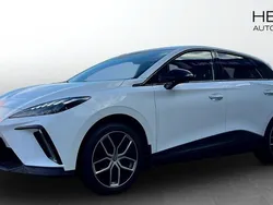 Vit (white) Begagnad 2023 MG MG4 EV Luxury Halvkombi | 334 900 kr (Bra pris)
