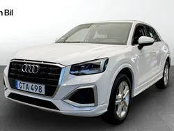 Ibisvit Begagnad 2021 Audi Q2 Advanced Plus SUV | 229 000 kr (Marknadspris)