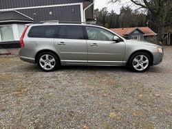 Grön Begagnad 2008 Volvo V70 Momentum Kombi | 62 000 kr (Bra pris)
