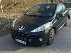 Svart Begagnad 2009 Peugeot 207 Halvkombi | 30 000 kr (Marknadspris)