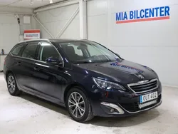 Mörkblå Begagnad 2016 Peugeot 308 Allure Kombi | 119 000 kr (Marknadspris)