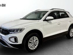 Vit Begagnad 2022 VW T-Roc Life SUV | 234 900 kr (Marknadspris)