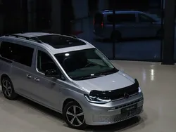 Silver (silver metallic ) Begagnad 2021 VW Caddy Maxi Life Life Minibuss | 389 000 kr