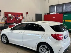 Vit Begagnad 2015 Mercedes A220 AMG line Halvkombi | 169 000 kr