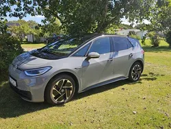 Grå Begagnad 2021 VW ID.3 Family Halvkombi | 249 000 kr