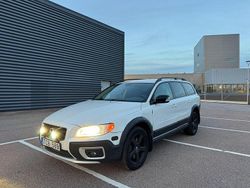 Flerfärgad Begagnad 2010 Volvo XC70 Kinetic Kombi | 39 990 kr (Marknadspris)