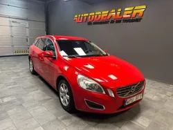 Röd Begagnad 2011 Volvo V60 Momentum Kombi | 79 900 kr (Bra pris)
