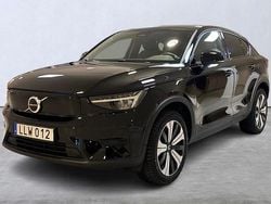 Svart Begagnad 2022 Volvo C40 Core SUV | 289 900 kr (Marknadspris)