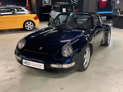 Mörkblå Begagnad 1995 Porsche 911 Carrera 4 | 949 000 kr