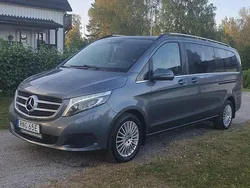Grå Begagnad 2019 Mercedes V250 Avantgarde Minibuss | 485 000 kr (Dyr)
