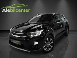 Svart Begagnad 2018 Kia Stonic Advance SUV | 144 900 kr (Marknadspris)