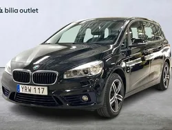 Svart Begagnad 2017 BMW 220 Gran Tourer Sport Line Minibuss | 177 900 kr (Superpris)