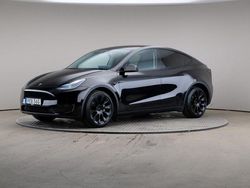 Svart Begagnad 2022 Tesla Model Y Long Range AWD SUV | 389 000 kr (Marknadspris)