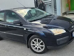 Blå Begagnad 2006 Ford Focus Kombi | 19 500 kr