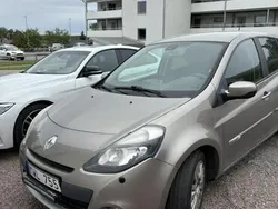 Brun Begagnad 2012 Renault Clio IV Halvkombi | 32 000 kr (Bra pris)