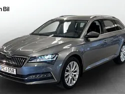 Grå Begagnad 2024 Skoda Superb LAURIN & KLEMENT Kombi | 409 900 kr (Lite dyr)