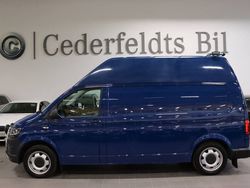 Mörkblå (blå) Begagnad 2018 VW T6 Van | 259 900 kr (Dyr)
