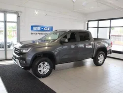 Grå Ny 2025 VW Amarok Life Pickup | 632 375 kr (Lite dyr)
