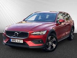 Begagnad 2021 Volvo V60 CC Kombi | 279 900 kr (Marknadspris)