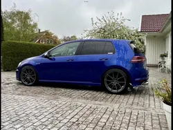 Blå Begagnad 2014 VW Golf VII R Halvkombi | 230 000 kr (Marknadspris)