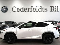 Vit Begagnad 2017 Lexus NX300h Executive Line SUV | 239 900 kr (Marknadspris)