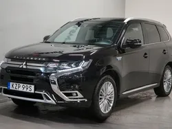 Svart Begagnad 2019 Mitsubishi Outlander P-HEV SUV | 210 000 kr (Bra pris)