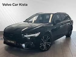 Svart Begagnad 2022 Volvo V90 Inscription Kombi | 439 900 kr (Marknadspris)