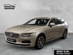 Ljusgrå (grå) Begagnad 2024 Volvo V90 Core Kombi | 389 000 kr (Marknadspris)