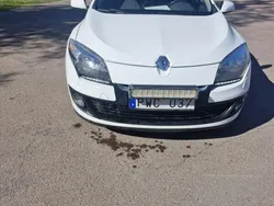 Vit Begagnad 2013 Renault Mégane GrandTour Kombi | 34 900 kr (Bra pris)
