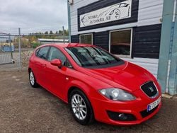 Röd Begagnad 2012 Seat Leon Style Halvkombi | 74 900 kr