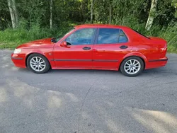 Röd Begagnad 2003 Saab 9-5 Aero Sedan | 16 000 kr (Marknadspris)