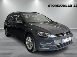Grå Begagnad 2020 VW Golf VIII GT Kombi | 209 000 kr (Marknadspris)