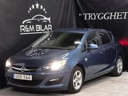 Blå Begagnad 2014 Opel Astra Enjoy Halvkombi | 69 800 kr (Marknadspris)