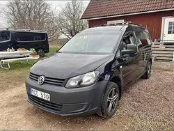 Svart Begagnad 2012 VW Caddy Maxi Minibuss | 65 000 kr (Marknadspris)