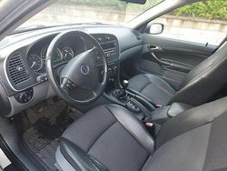 Gul Begagnad 2007 Saab 9-3 Linear Kombi | 10 000 kr (Marknadspris)