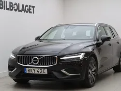 Svart Begagnad 2021 Volvo V60 Inscription Kombi | 309 900 kr (Bra pris)