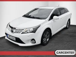 Vit Begagnad 2015 Toyota Avensis Edition Kombi | 89 500 kr (Bra pris)