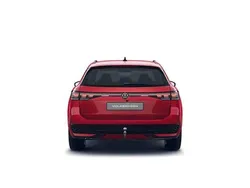 Röd Ny 2025 VW Passat Kombi | 545 200 kr (Superpris)
