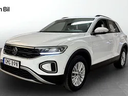 Vit Begagnad 2022 VW T-Roc Life SUV | 259 900 kr (Marknadspris)