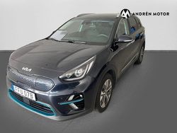 Blå Begagnad 2022 Kia e-Niro Advance SUV | 239 900 kr (Bra pris)