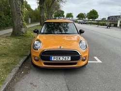 Orange Begagnad 2015 Mini ONE Halvkombi | 84 900 kr (Marknadspris)