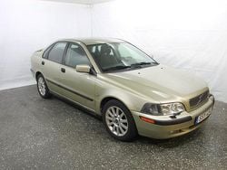 Ljusbrun (brun) Begagnad 2001 Volvo S40 Sedan | 12 900 kr (Superpris)